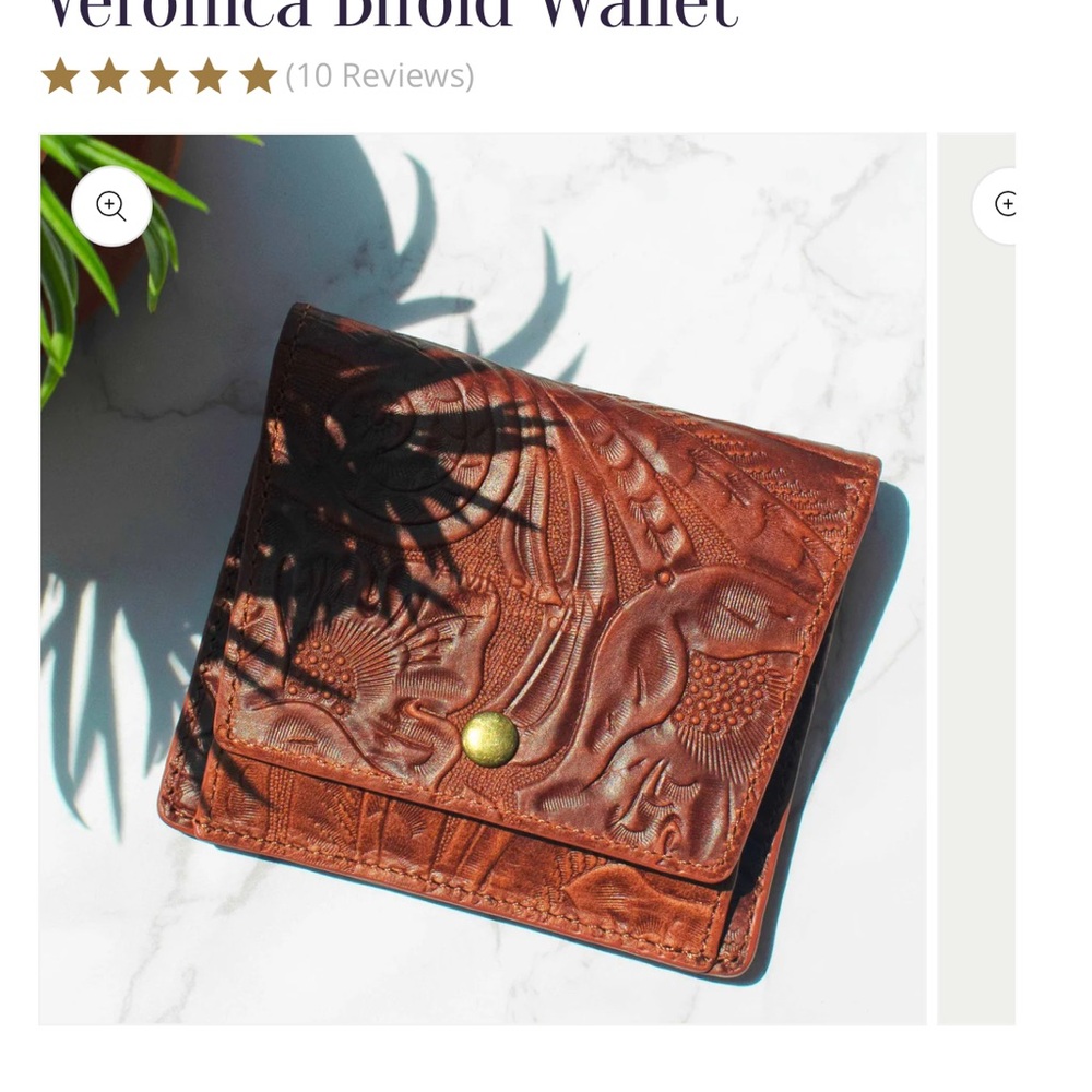Veronica bi fold wallet American Leather Co